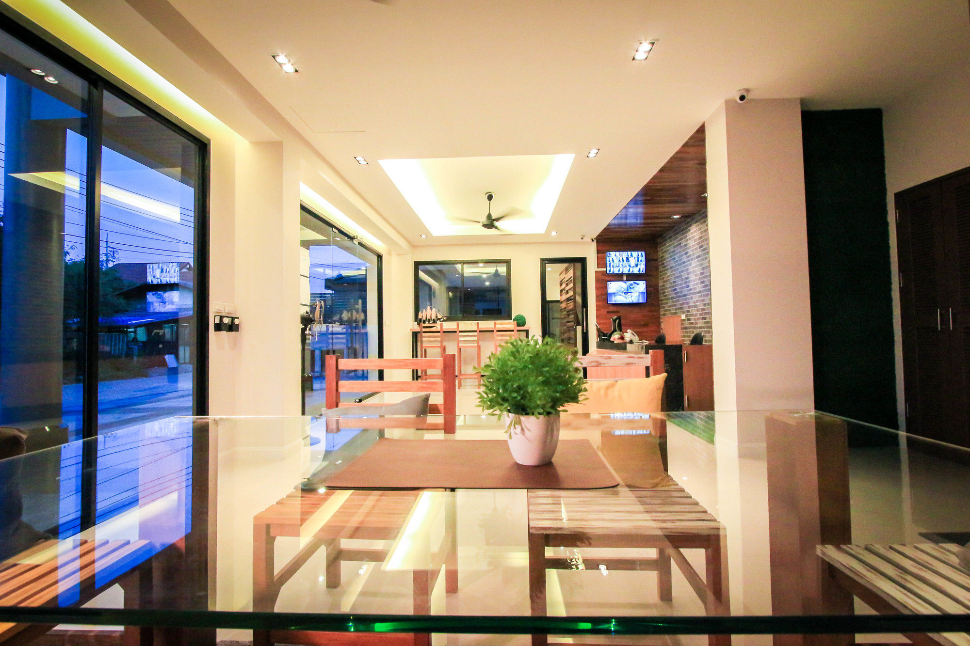 Vipa House Phuket - SHA Extra Plus Exteriör bild