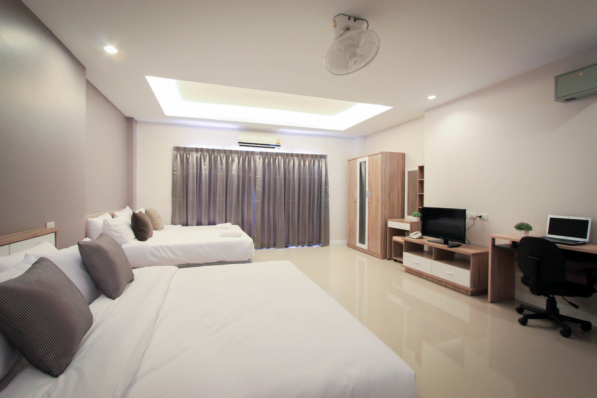 Vipa House Phuket - SHA Extra Plus Exteriör bild